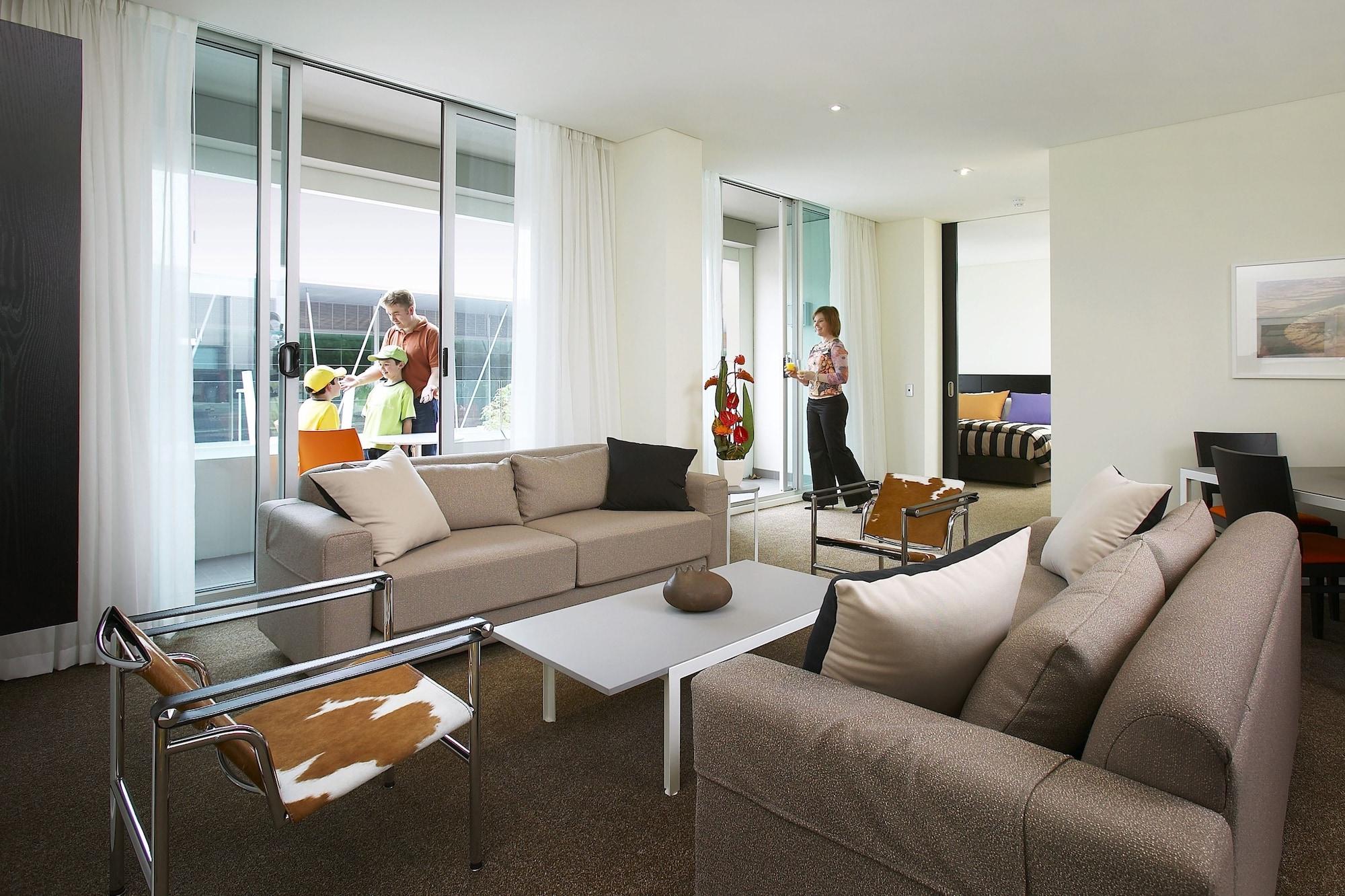 เอดินา อพาร์ตเมนท์ โฮเต็ล เพิร์ธ Aparthotel เพิร์ท ภายนอก รูปภาพ